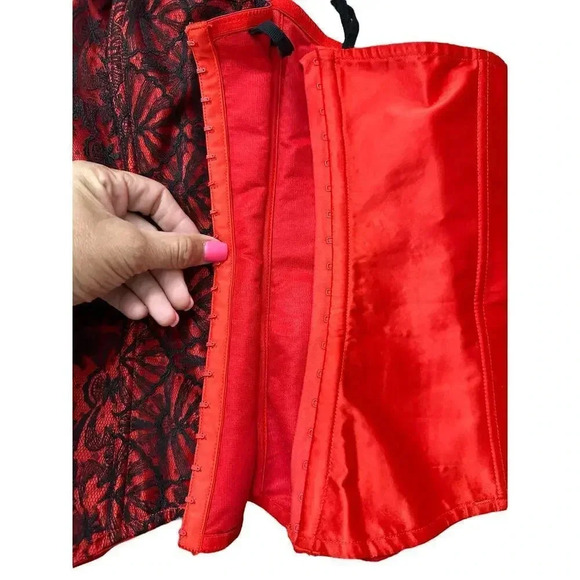 Frederick Of Hollywood Women Off The Shoulder Red & Black Floral Corset Size XL - Picture 5 of 5